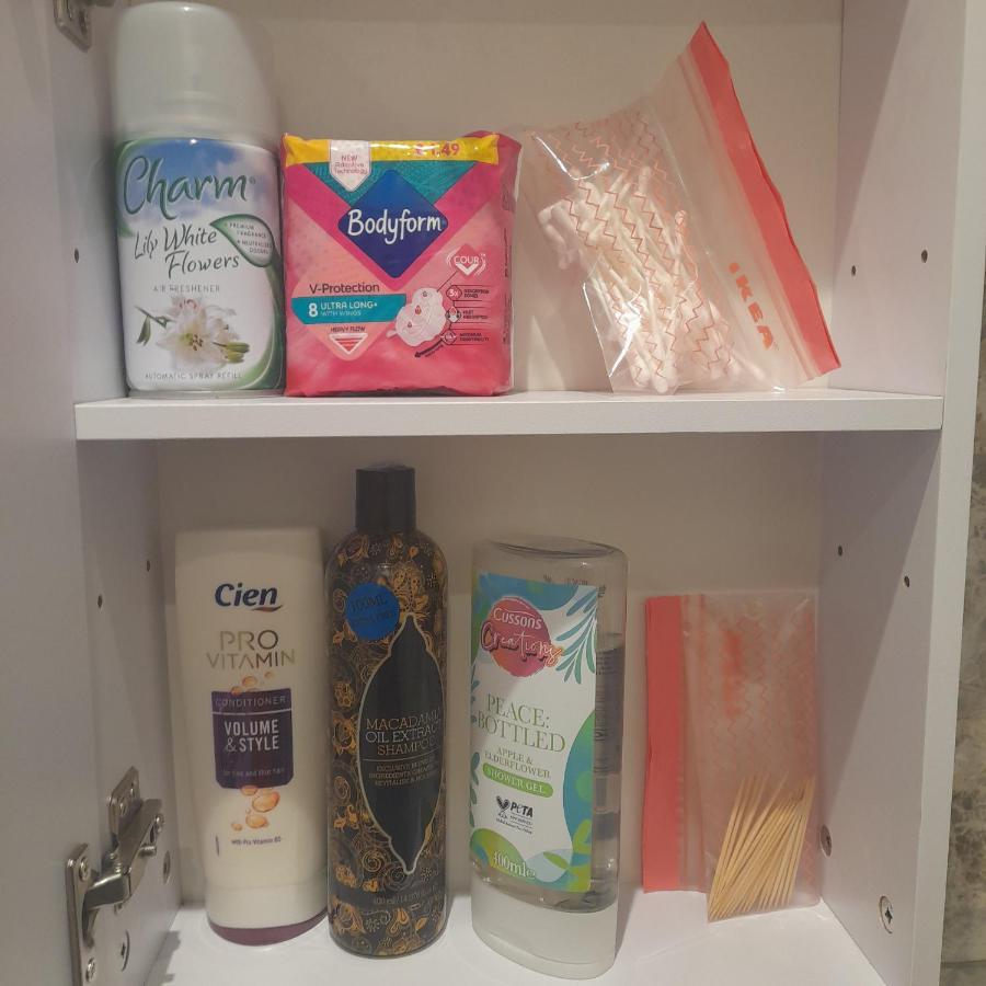 Self-Contained Flat On The 2Nd Floor You Will Share With One Other Guest, In A Family House 2 Minutes Walk From Tufnell Park Station 2Nd Floor With Stairs לונדון מראה חיצוני תמונה